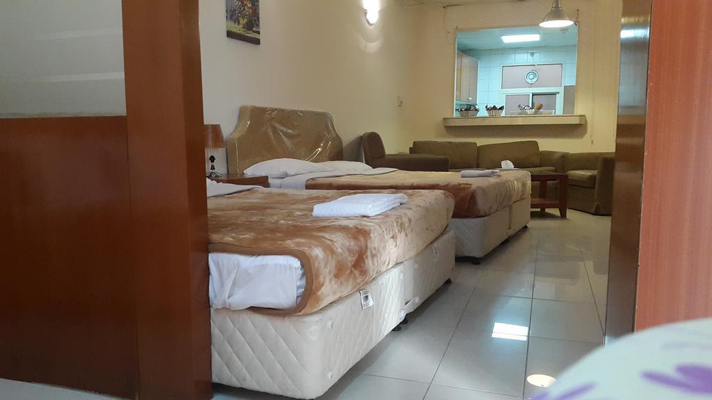 Al Raien Hotel Apartment Dubái Exterior foto